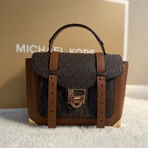 Michael Kors Manhattan Bag